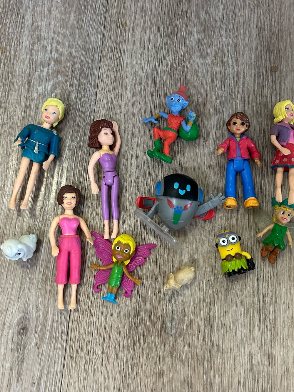 Lot of Mini Figurine Toys